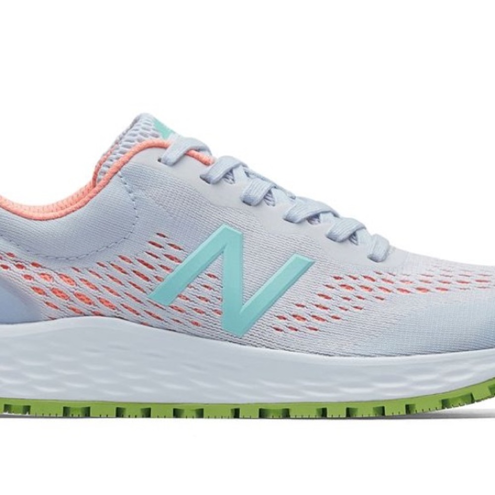 NWT New Balance Arishi v3 Size 6.5